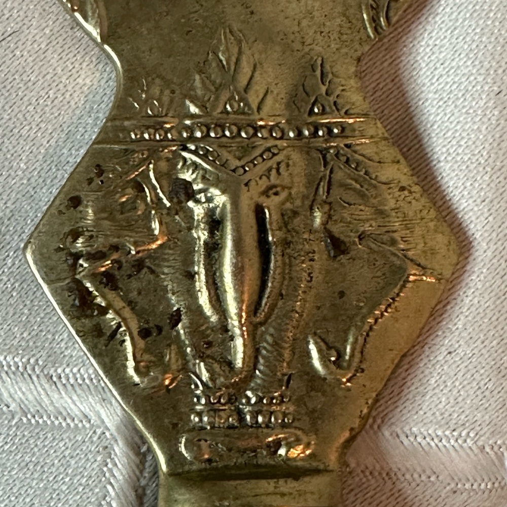 Vintage Brass Elephant Bottle/Can Opener - Picture 5 of 6